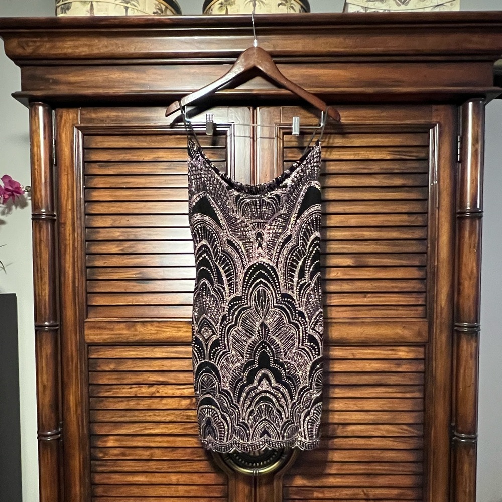 Jump Apparel Black and Rose Gold Body-con Linned Mini Dress Size Junior 9/10